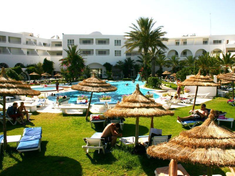 Daphne Bahia Beach Hotel Hammamet Exterior photo